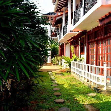 Hotel Freedom Palace Anuradhapura Exterior foto